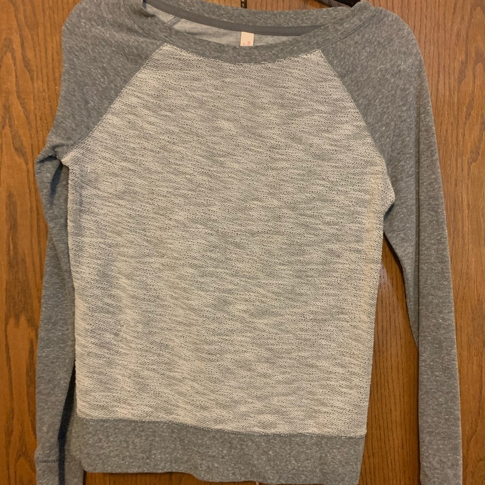 Gray long sleeve